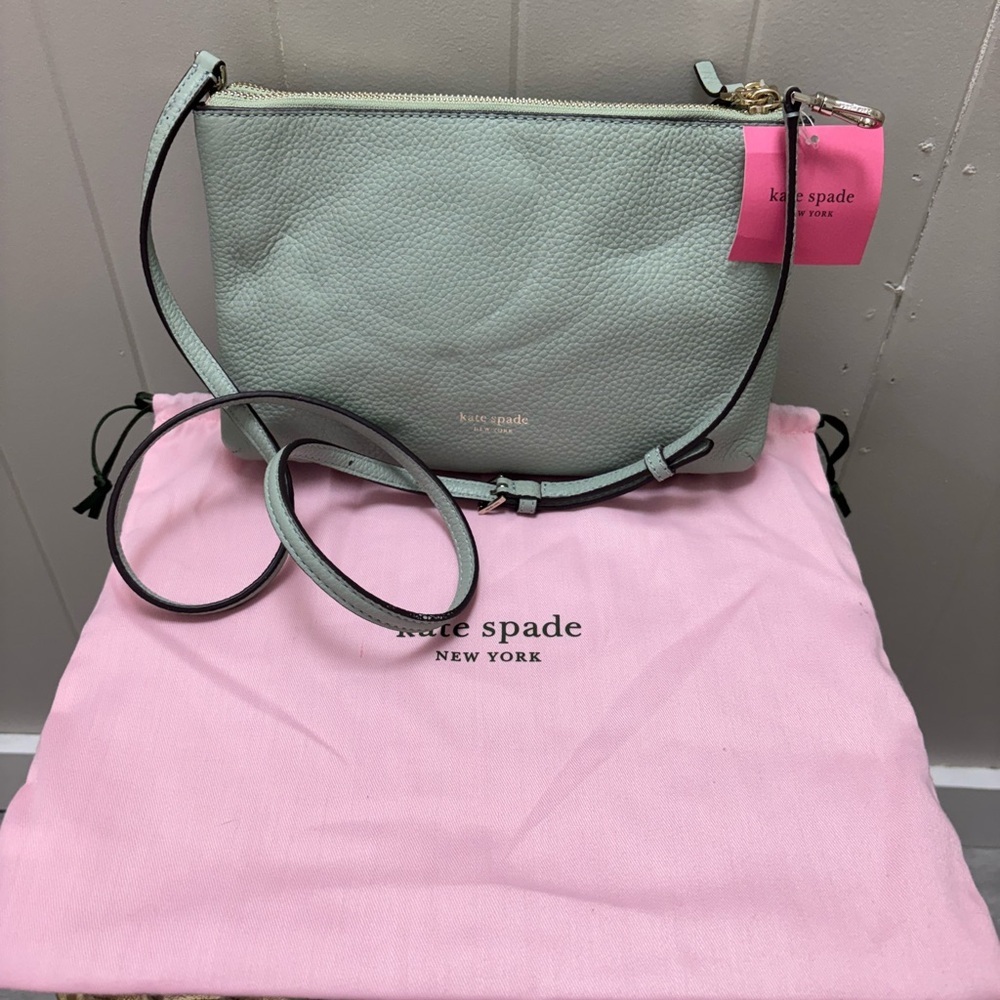 NWT Kate Spade Mint Green Leather Crossbody With Dustbag